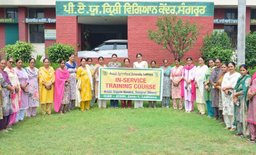 PAUKrishi Vigyan Kendra Sangrur trains anganwadi workers on nutritious recipes and creative activities for preschool children